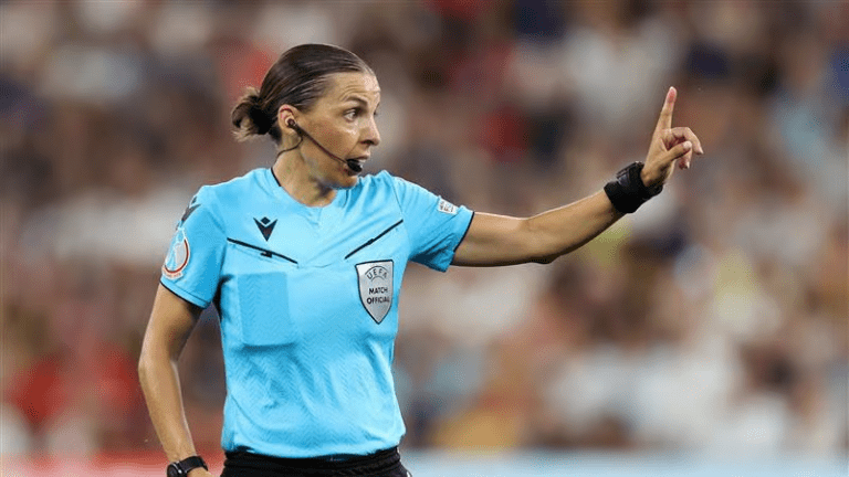 Stéphanie Frappart árbitra final Eurocopa Femenina 2025