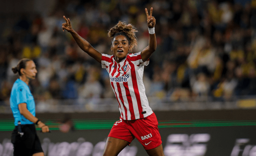 Luany celebra el gol del 1-0 frente al BK Hacken