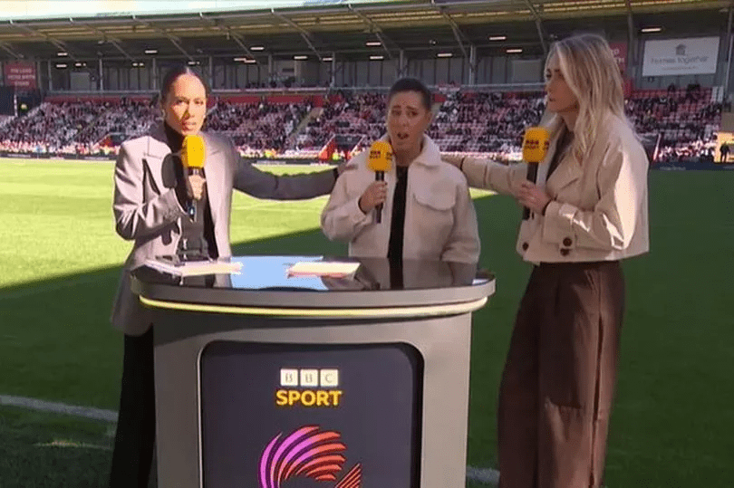 Farah Williams comentando un partido