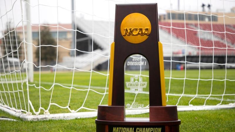 trophy NCAA