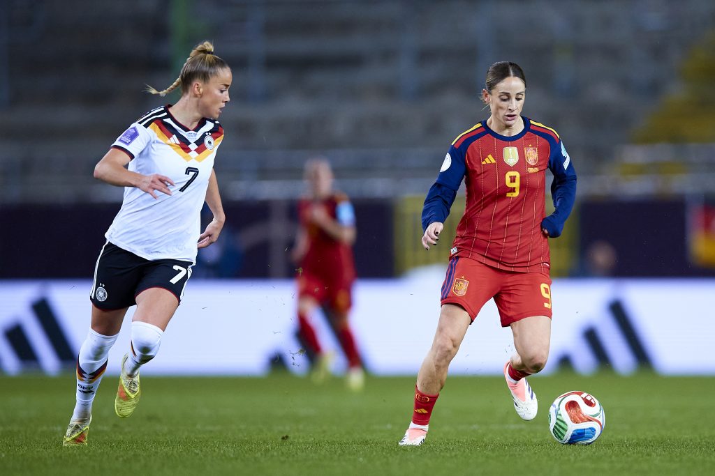 La jugadora de la Selección de España Esther González. RFEF