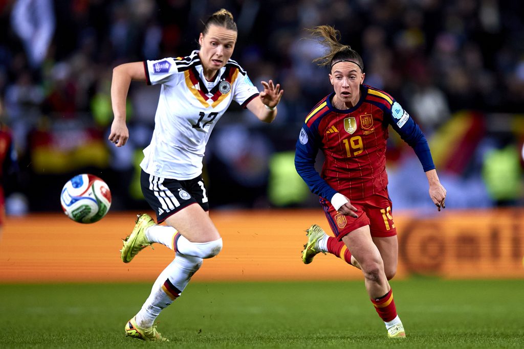 Alexia Putellas, durante un partido con España. RFEF