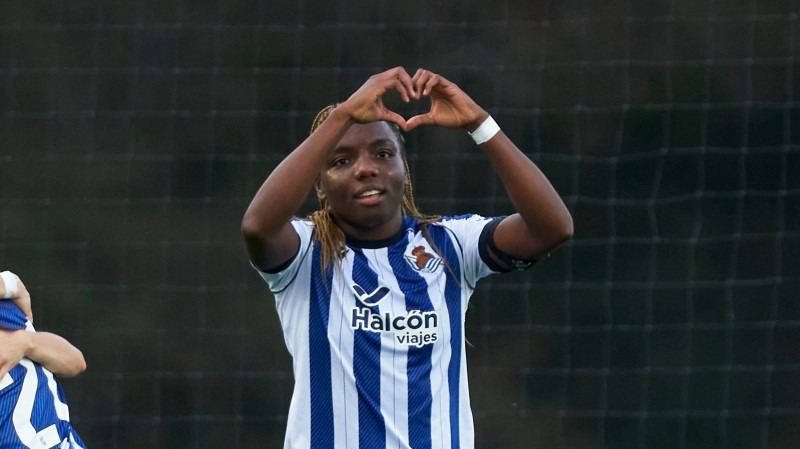 Edna Imade celebra un gol esta temporada con la Real Sociedad.