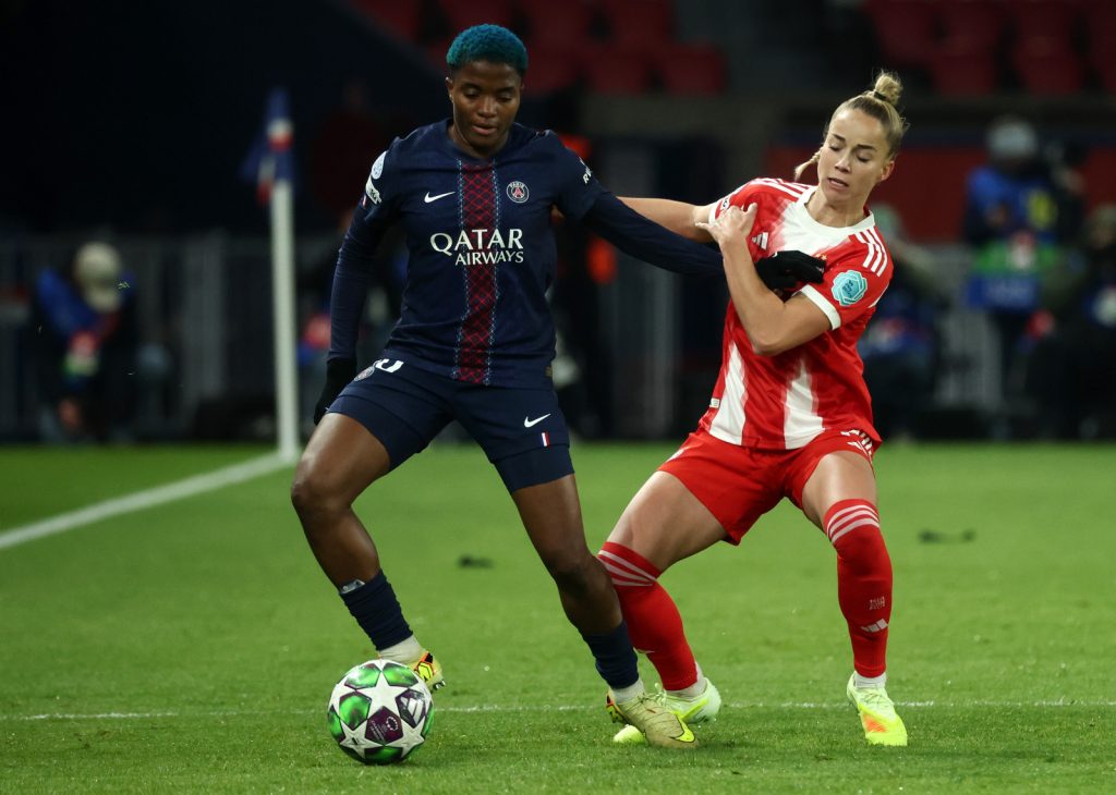 Giulia Gwinn Rasheedat Ajibade Paris Saint-Germain v FC Bayern München - UEFA Women's Champions League 2025/26 League Phase MD4