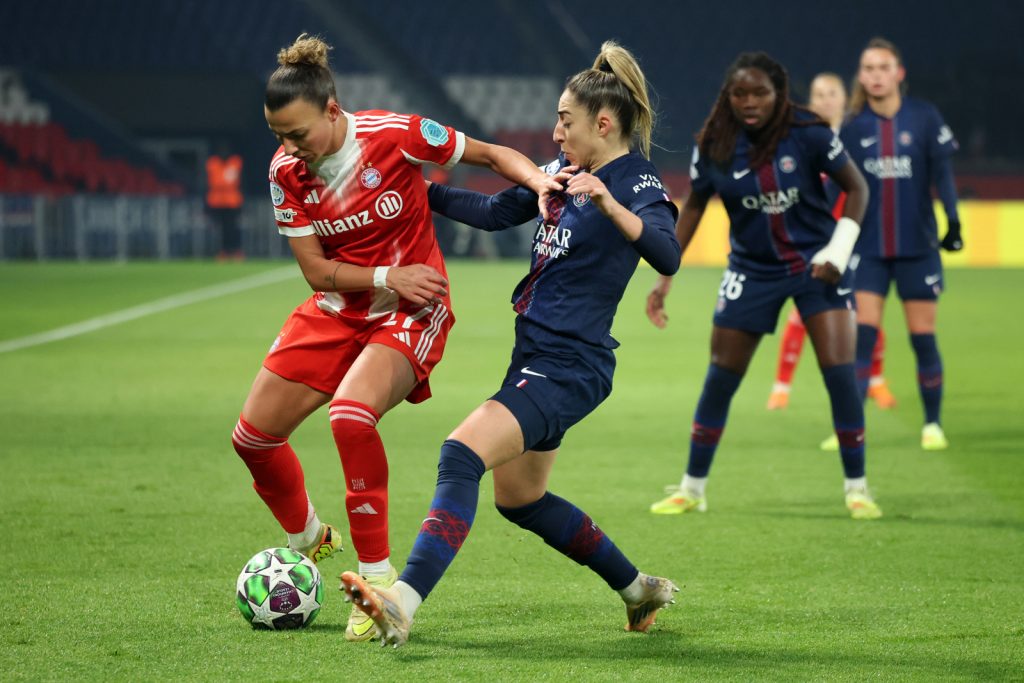 Olga Carmona Arianna Caruso Paris Saint-Germain v FC Bayern München - UEFA Women's Champions League 2025/26 League Phase MD4