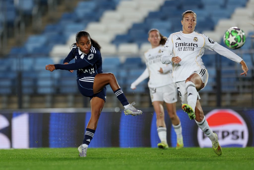 Crónica UWCL Real Madrid vs Paris FC: Weir rompe el muro de Chavas en el 97’
