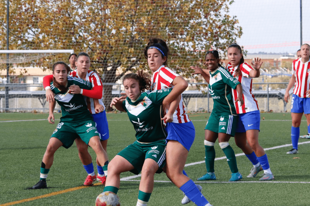 Cacereño femenino Atleti B - Primera RFEF