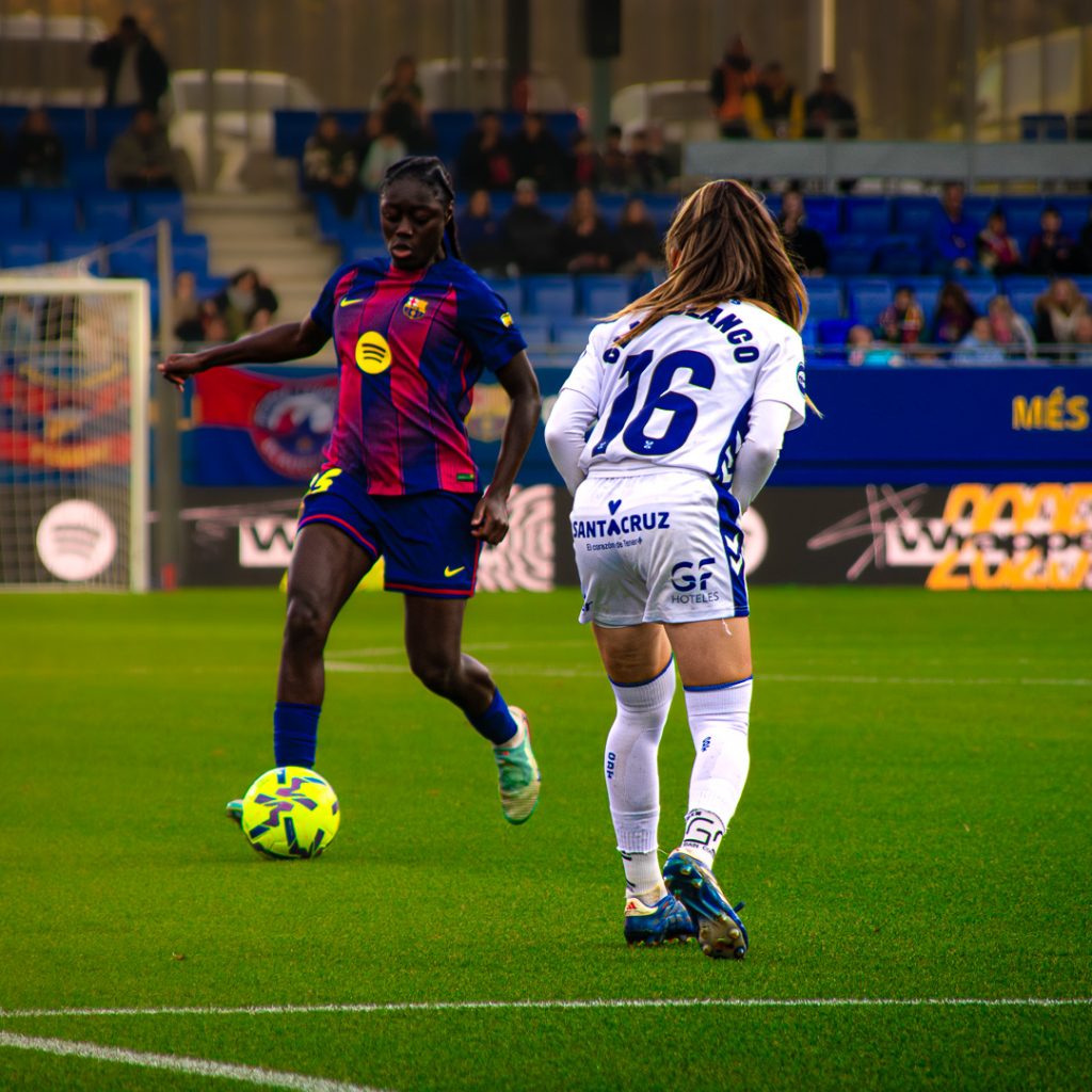 Aicha Cámara Clau Blanco FC Barcelona Tenerife