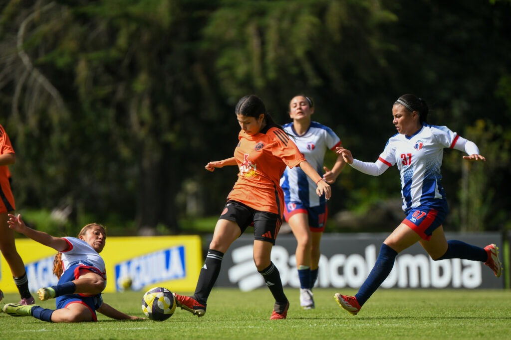 La selección colombiana Sub-17 concluyó el año