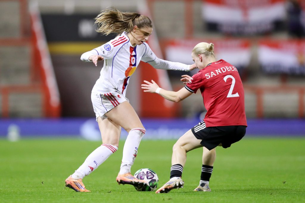 Anna Sandberg Manchester United Women v Jule Brand OL Lyonnes - UEFA Women's Champions League 2025/26 League Phase MD5