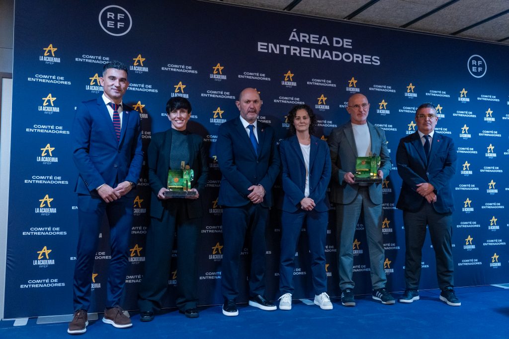 Sonia Bermúdez banquillo de oro