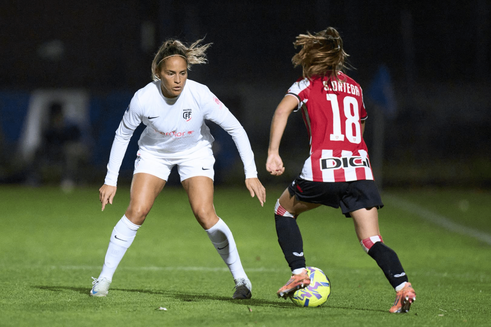 Monica Hickmann y Sara Ortega Madrid CFF vs Athletic club