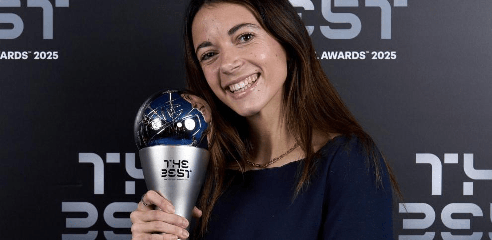 Aitana ganadora del premio The Best a mejor jugadora por tercera vez consecutiva