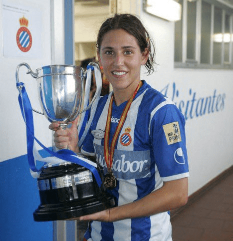 Vero Boquete, con una Copa de la Reina. LALIGA