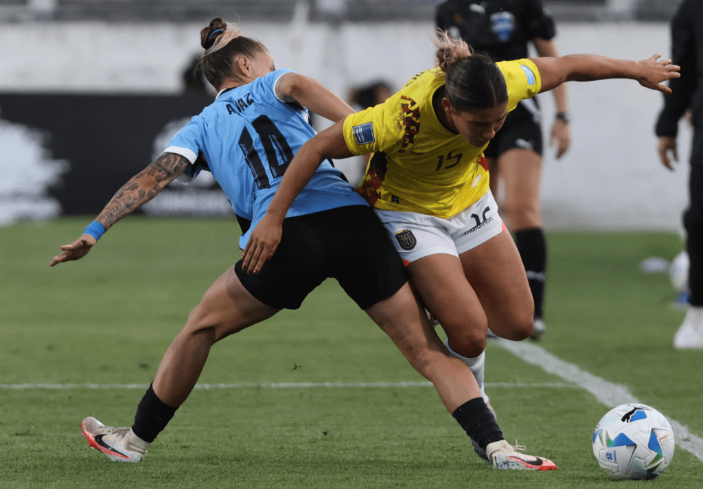 Pulso firme entre Uruguay y Ecuador