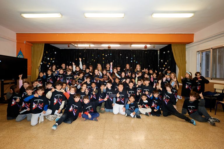 Visita CEIP Bisbe Climent durante la Supercopa de España Femenina