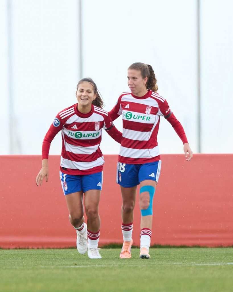 Laura Pérez y Blanca Muñoz Granada CF