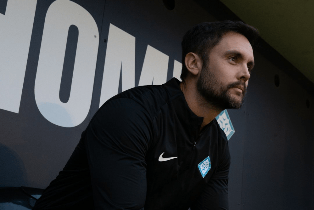 Eder Maestre, fichaje de banquillo para las London City Lionesses