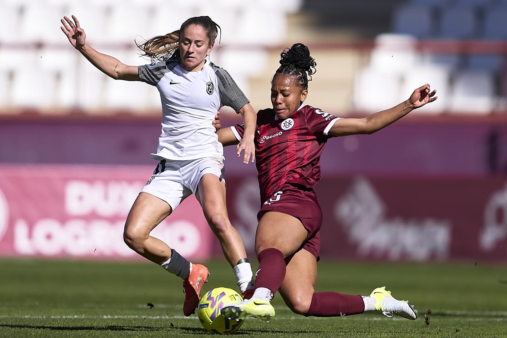 Elena Julve y Salome Prat