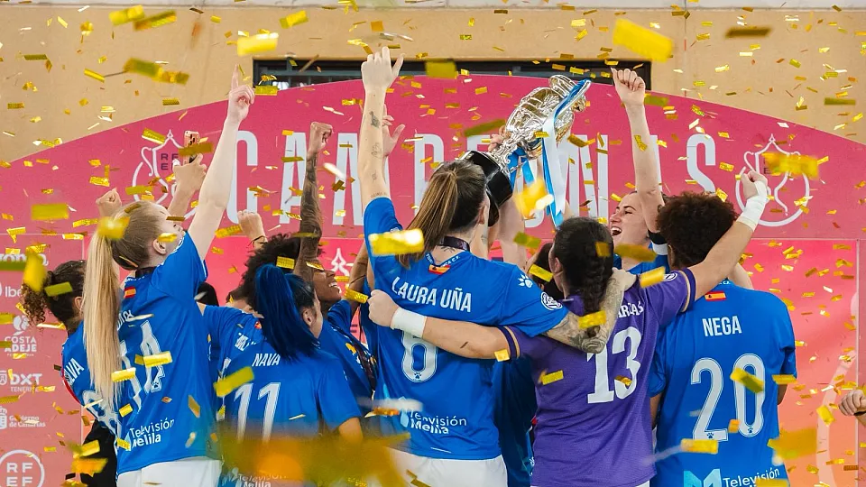 El Melilla CD Torreblanca estrena su palmarés en la Supercopa