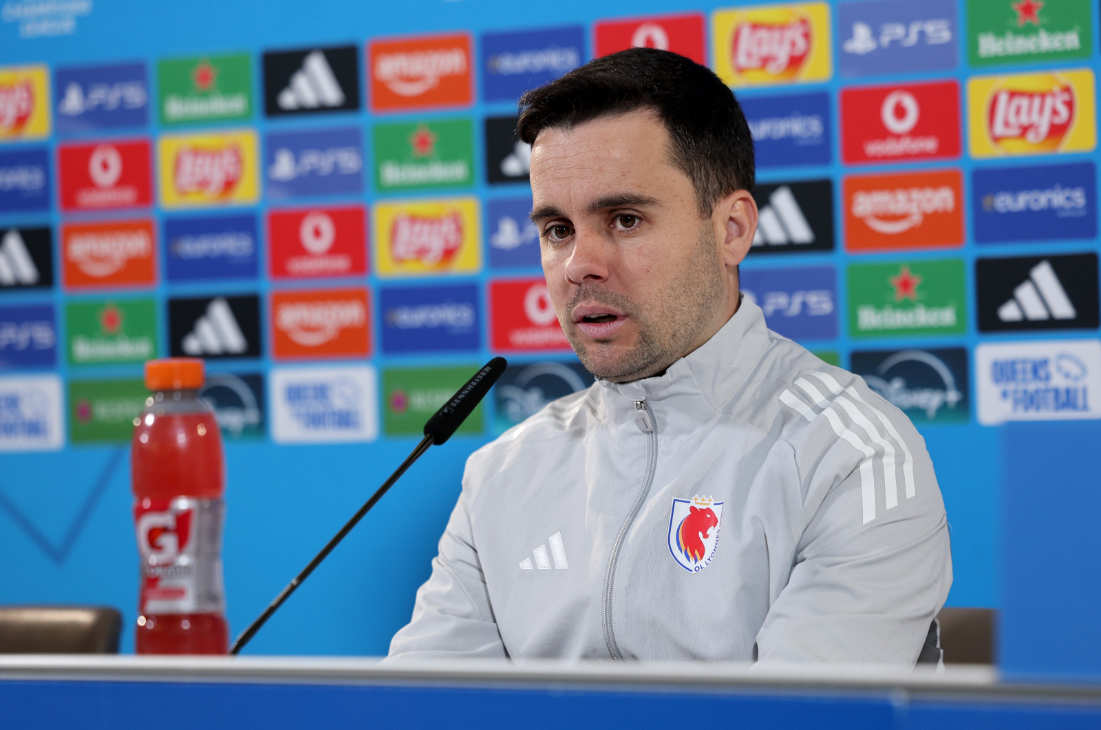 VfL Wolfsburg v OL Lyonnes - UEFA Women's Champions League 2025/26 Quarter-finals First Leg