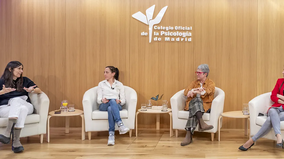 Judit Romano árbitra asistente de Primera División ha participado en el encuentro “Mujeres que hacen posible lo extraordinario”