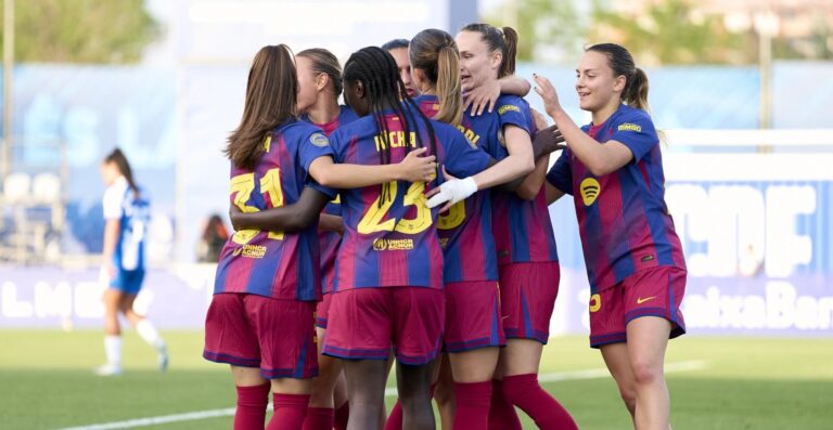 Las jugadoras del Barcelona celebran un gol en la Liga F 2026. Foto: LigaF