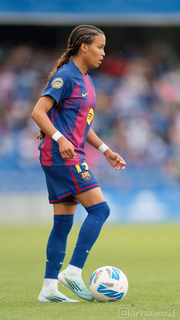 La jugadora del Barcelona Vicky López, durante un partido de la Liga F 2026. Foto: Arnau Martínez (@arnaumb16)