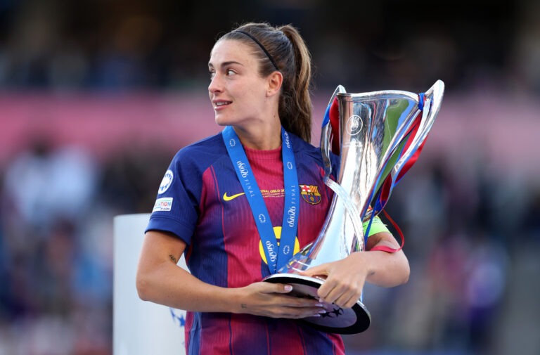 OSLO, NORWAY - MAY 23: Alexia Putellas of FC Barcelona holds the UEFA Women's Champions League trophy following the team's victory in the UEFA Women's Champions League Final 2026 match between FC Barcelona and OL Lyonnes at Ullevaal Stadion on May 23, 2026 in Oslo, Norway. (Photo by Judit Cartiel - UEFA/UEFA via Getty Images)