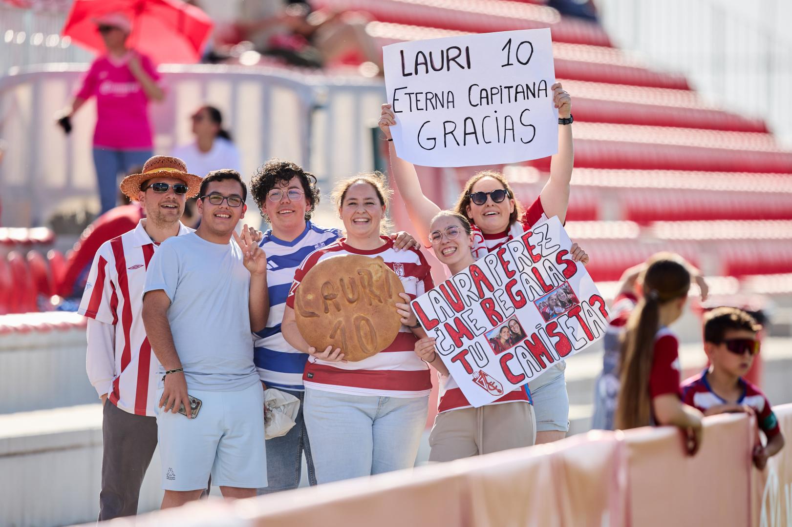 Gracias Lauri Requena - Liga F
