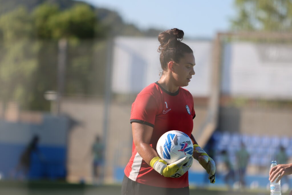 María Valenzuela portera del FC Badalona
