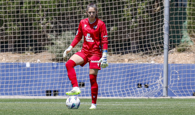 Andrea Tarazona - Levante UD