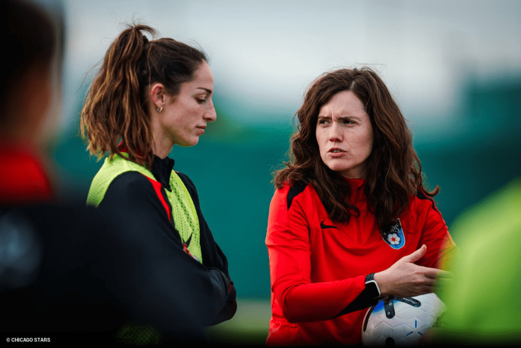 Mariana Cabral en un entrenamiento de Chicago Stars