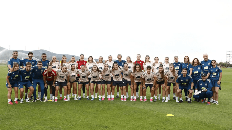 La Sub-19 concentra a 24 jugadoras antes de cerrar su lista para el Europeo