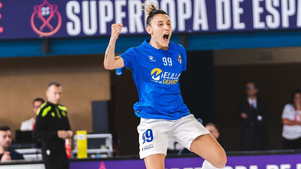 Emily Marcondes del Melilla Torreblanca elegida mejor ala de la Primera FS Iberdrola