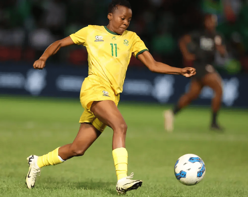 Thembi Kgatlana (Sudáfrica) - Tigres UANL