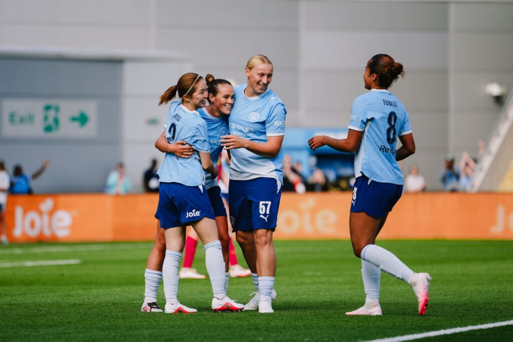 El Manchester City celebra un gol en pretemporada