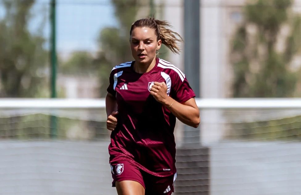 Johanna Rytting Kaneryd entrenando con el OL Lyonnes