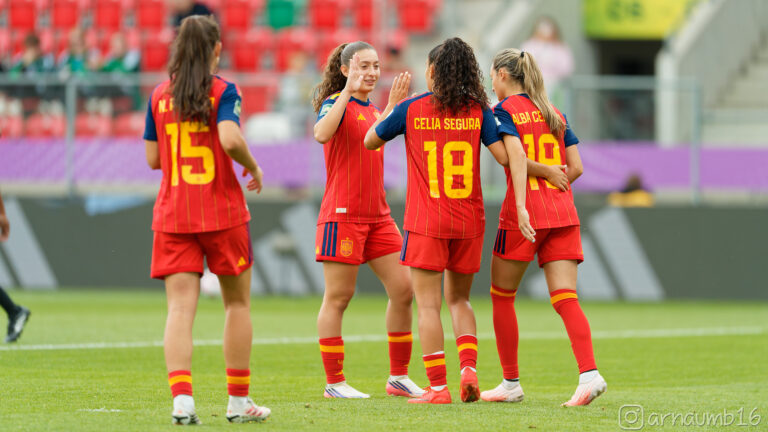 Celebración de gol selección española Sub-20