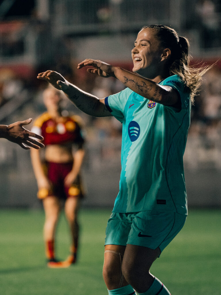 Claudia Pina celebra un gol con el Barcelona, en la Champions 2026-27. Foto: FCBarcelona