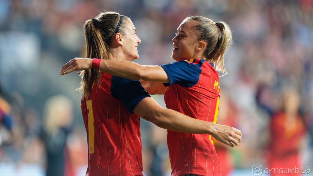Alexia Putellas y Andrea Medina - EEUU VS España