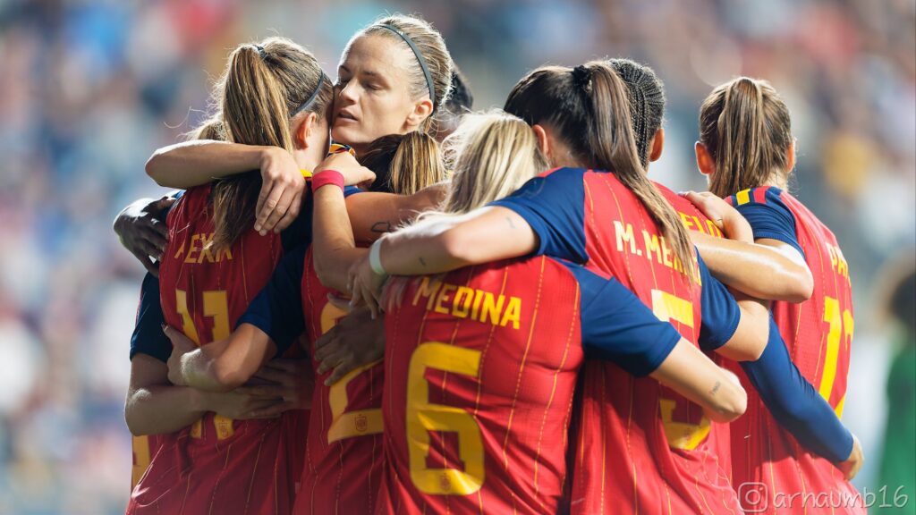 Estados Unidos 2-2 España