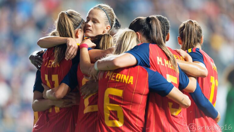 Estados Unidos 2-2 España