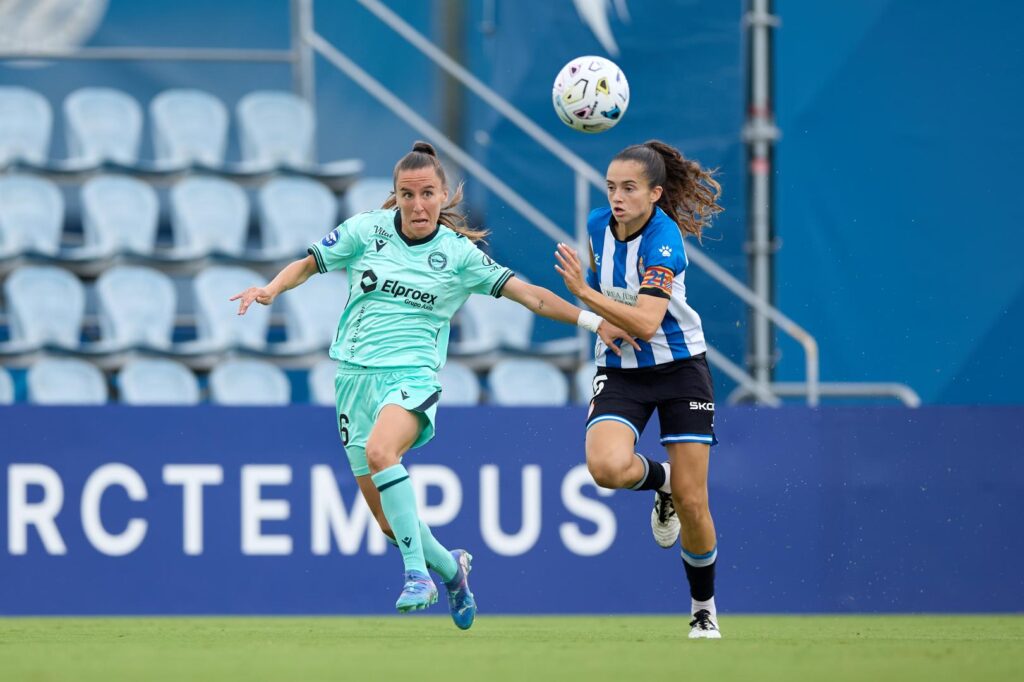 Acción del partido entre Espanyol y Alavés - Liga F