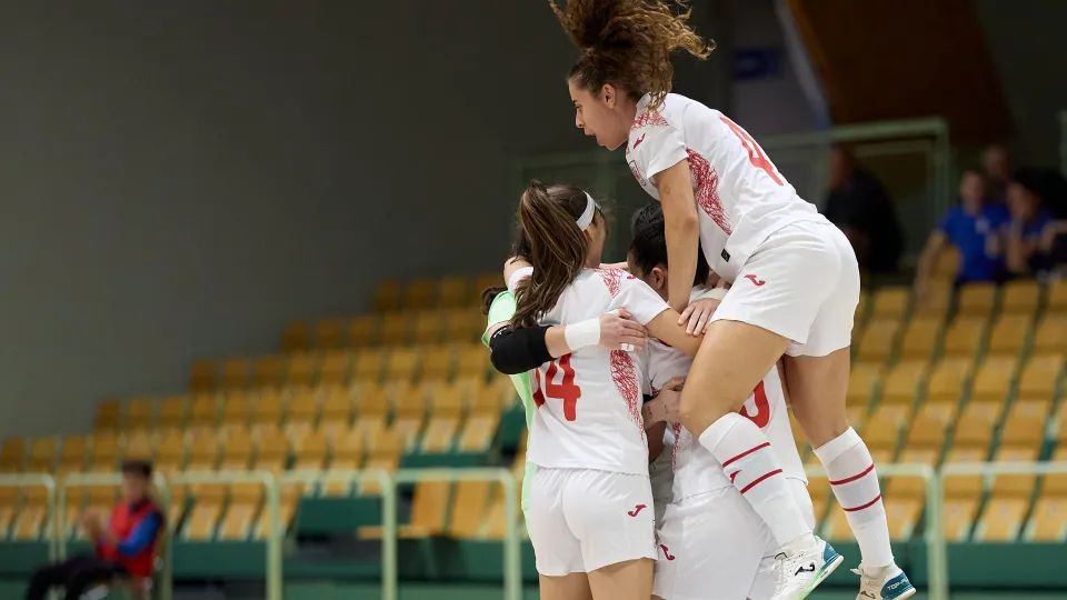 España gana 1-2 a Italia - Pre-Europeo fútbol sala