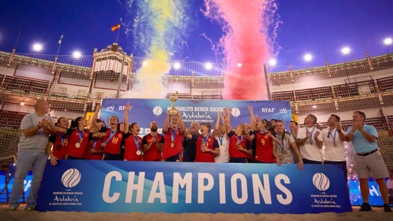 Selección Española de Fútbol Playa Femenina campeona del mundo 2026