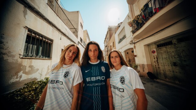 Nuevas equipaciones del FC Badalona + EBRO patrocinador