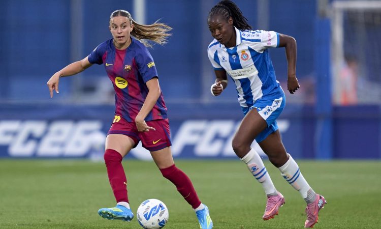 La jugadora del Barcelona Carla Julià, durante un partido de la Liga F 2026. Foto: LigaF