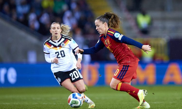 Claudia Pina y Senss Alemania España