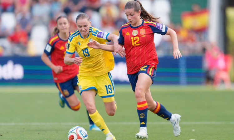 Aiara Agirrezabala - Arnau Martínez